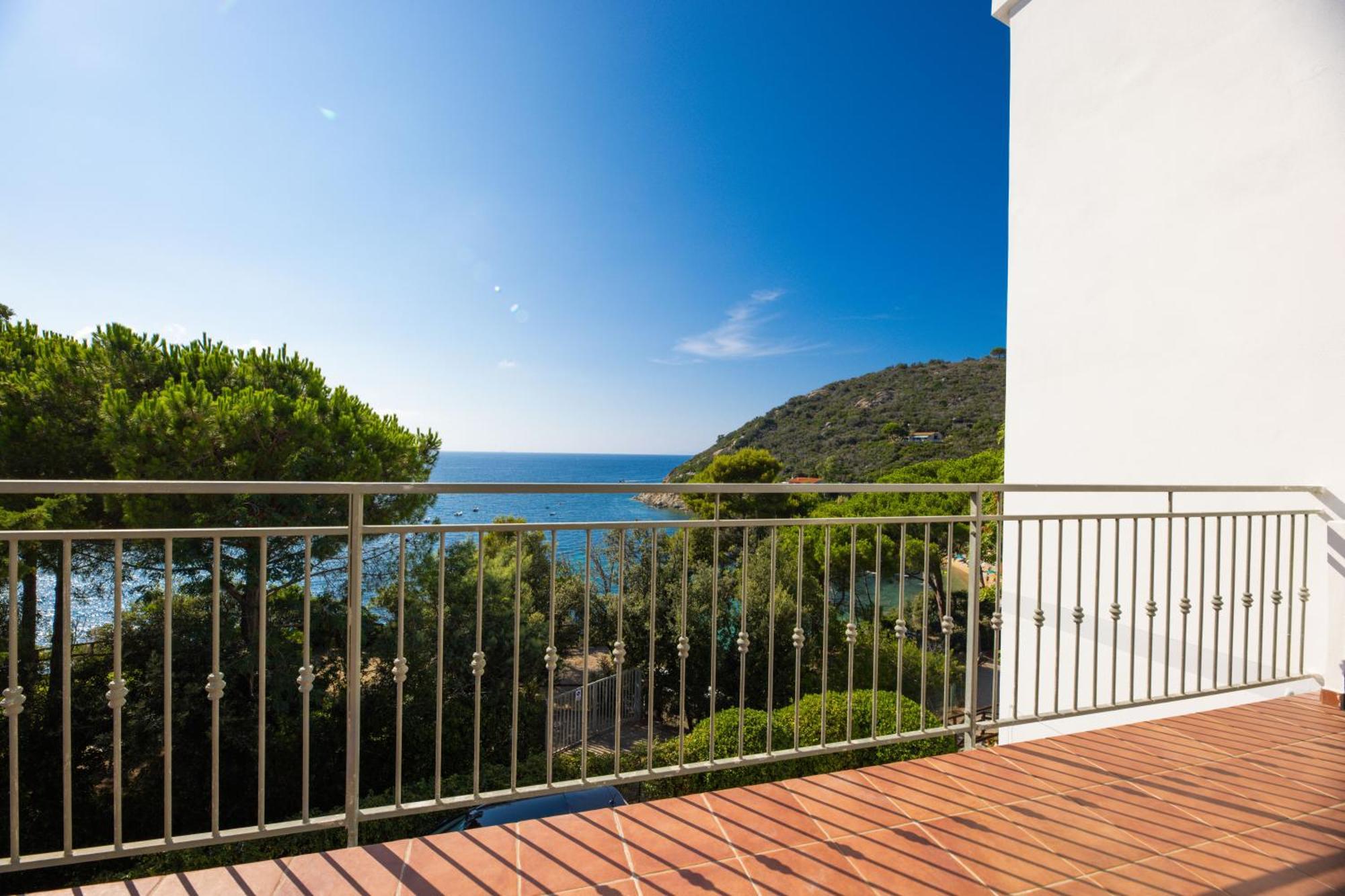 La Terrazza Sul Forno - Goelba Appartement Portoferraio Buitenkant foto